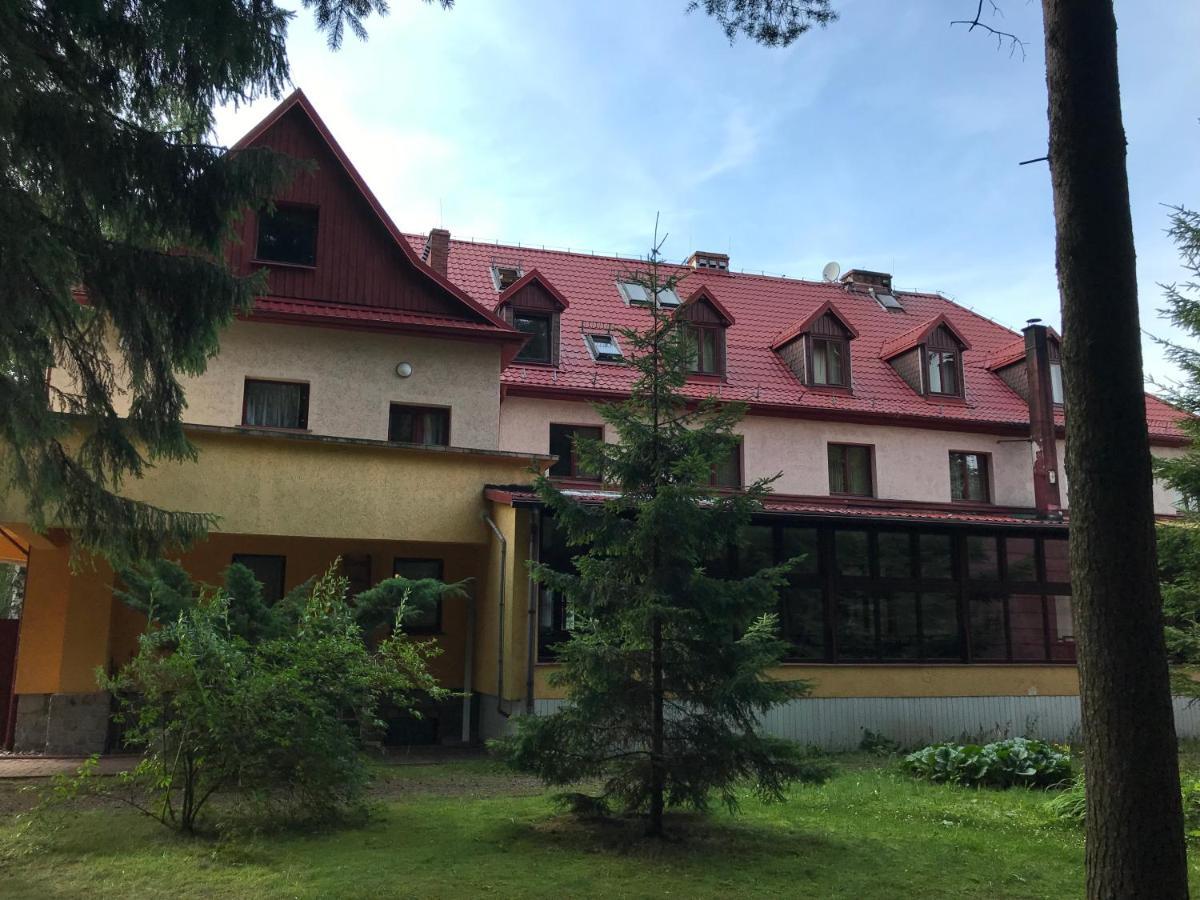 Zadrna Rezydencja Aparthotel Chełmsko Śląskie Exterior foto